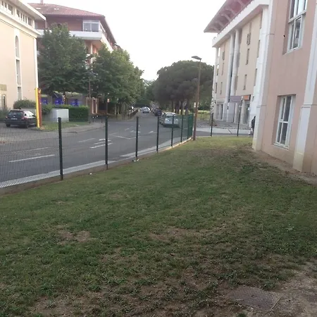 Studio Blagnac 18 *